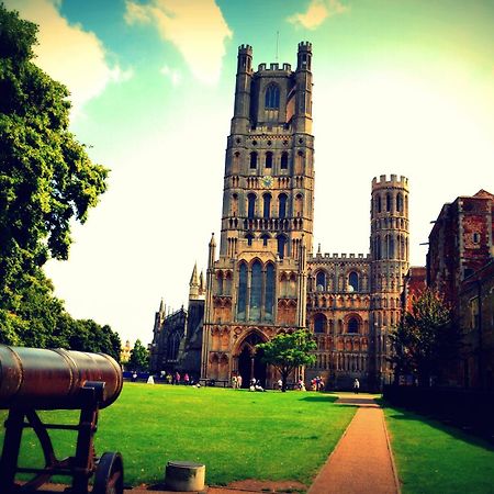 Ely Guest House Luaran gambar