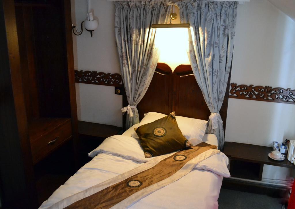 Ely Guest House Bilik gambar