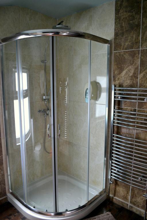 Ely Guest House Bilik gambar